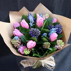 Florist Choice Spring Bouqet (colours may vary)