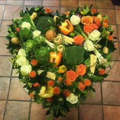Country Garden Heart