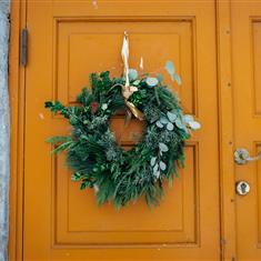 Festive Foliage Wreath 